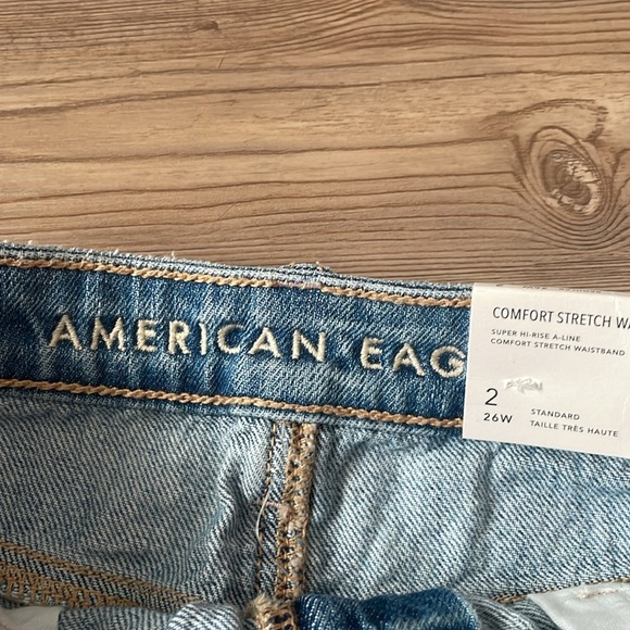 American Eagle Super Hi-rise Jean Mini Skirt Size 2 (26) Rigid denim Raw hem NWT - Picture 7 of 13